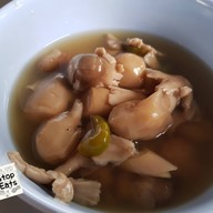 เมนูของร้าน ข้าวแกงเจ๊ติ๋ม