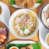 เมนูของร้าน มามาริน ก๋วยเตี๋ยวบ้านบึง ซอย เอกมัย 15