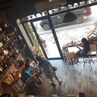 บรรยากาศ DEE KAFÉ ระยอง