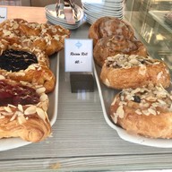 บรรยากาศ Icing Me สาขา 1 The Zign Hotel