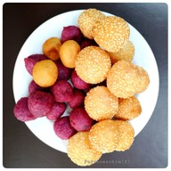 เมนูของร้าน ขนมไข่นกกระทา-ซาลาเปาทอด