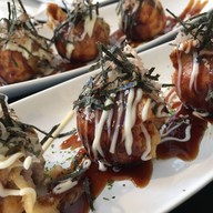 เมนูของร้าน Bloc 26th takoyaki bar and bistro ลาดปลาเค้า