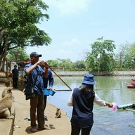 บรรยากาศ วัดถ้ำปลา