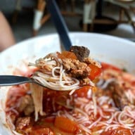 เหนือสาทร