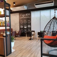 บรรยากาศ Grand Coffee Boy วัฒนา