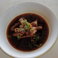 ข้าวมันไก่อาเฮีย "เส้นสวนสัตว์โคราช"