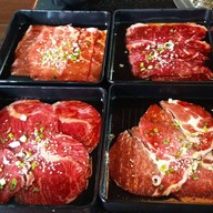 เมนูของร้าน Grills House