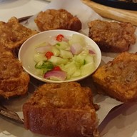 เมนูของร้าน คั่วไก่นิมมาน นิมมานซอย17 (ซอยสายน้ำผึ้ง)