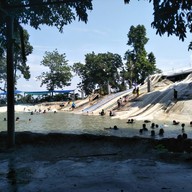 น้ำตกซับชมภู