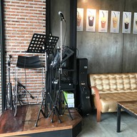 ต้องลองคาเฟ่  ( มาลี คาเฟ่ เดิม ) - ปั้มคาลเท็กซ์