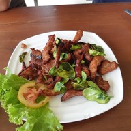 เมนูของร้าน Hatchery Resort & Restaurant
