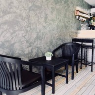 Little box cafe’