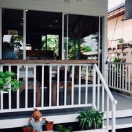 Little box cafe’