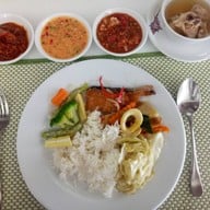 เมนูของร้าน ห้องอาหารโรงแรมเมธาวลัย ชะอำ