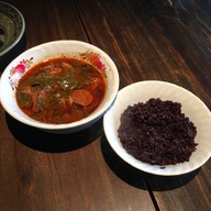 เมนูของร้าน Sri Trat Restaurant & Bar Sri Trat