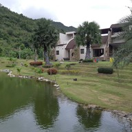 บรรยากาศ Hatchery Resort & Restaurant