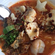 ก๋วยเตี๋ยวปลาคลองโคน