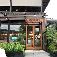 หน้าร้าน NIKKO CAFE เอกมัย
