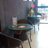 ชาวดอยคอฟฟี่ แอนด์บับเบิ้ลที แยก รพ. ร้อยเอ็ด