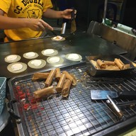 ขนมเบื้องเมืองโอ่ง ซอย 2