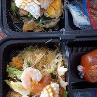 เมนูของร้าน ติ๋มผัดไทย&ชาบูอาอี๊