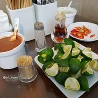 Pho 10 Ly Quoc Su, Hanoi