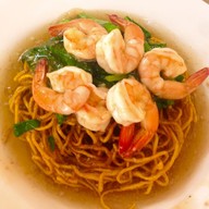 เมนูของร้าน หนึ่งราดหน้ายอดผักท่านเทพ ร่มเกล้า