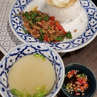 เมนูของร้าน รสนิยม centralworld