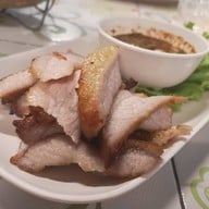 เมนูของร้าน ส้มตำเหรียญทอง