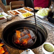 บรรยากาศ Grills House