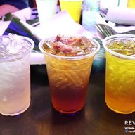 เมนูของร้าน ผัดไทยไฟทะลุ ถนนดินสอ