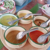 เมนูของร้าน หนมจีนแม่เฒ่า