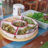 เมนูของร้าน หนมจีนแม่เฒ่า