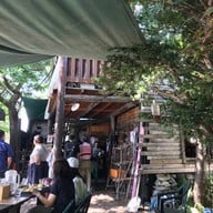 หน้าร้าน Yuiga Doxon
