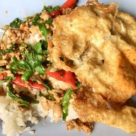 เมนูของร้าน ก๋วยเตี๋ยวป้าอ้อน