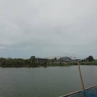 นายนัท ก๋วยเตี๋ยวไก่มะระ