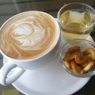 Longchae Cafe'