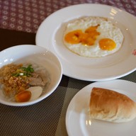 มาโนลัก โฮเตล หลวงพระบาง