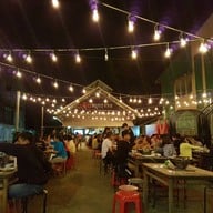 บรรยากาศ เติบ หมูกระทะ อำเภอวารินชำราบ