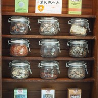 หลินจือ คลินิคฝังเข็ม