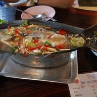 ป้าม้อย