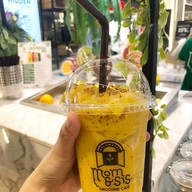 เมนูของร้าน Mom&sis The Smoothie Cafe centralwOrld