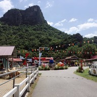 บรรยากาศ ฟู่ บะหมี่เกี๊ยวกุ้ง สุกี้กระทะร้อน