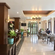 โรงแรมเวียงแก้ว