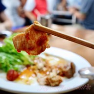 เมนูของร้าน เพ็ญพริกเผ็ด