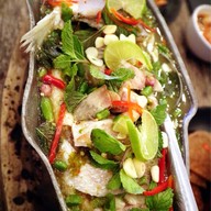 เมนูของร้าน Inlaya Bar and Grill