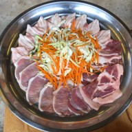 เมนูของร้าน มังกรพ่นไฟปิ้งย่าง