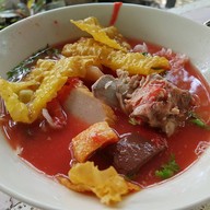 ก๋วยเตี๋ยวป้าเล็ก