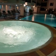 โรงแรมแคนทารี เบย์ ศรีราชา