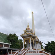 วัดไตรมุขชยาราม